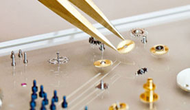 昆明伯爵指定维修门店打开表壳